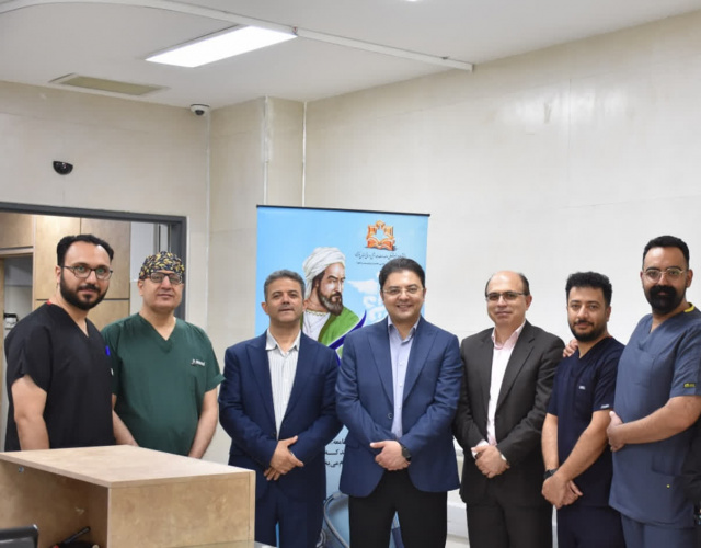 دیدار معاون درمان دانشگاه و رئیس بیمارستان با پزشکان به مناسبت روز پزشک