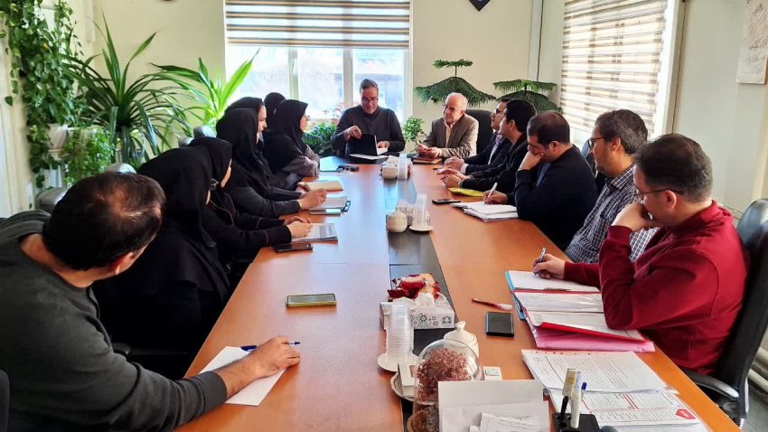 پایش ارزیابان در چارچوب برنامه کشوری ارزیابی عملکرد مدیریت های توسعه سازمان و تحول اداری دانشگاه ها / دانشکده های علوم پزشکی کشور