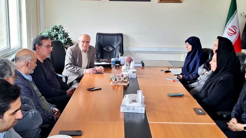 مراسم تکریم و تجلیل از بازنشستگان دانشگاه علوم پزشکی اراک