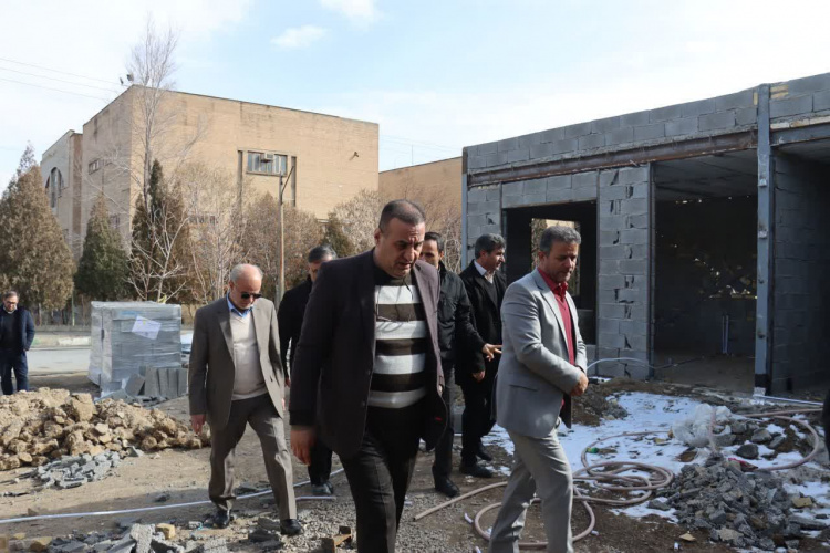 بازدیدرئیس دانشگاه علوم پزشکی اراک از پروژه های عمرانی مجتمع دانشگاهی پیامبر اعظم (ص)