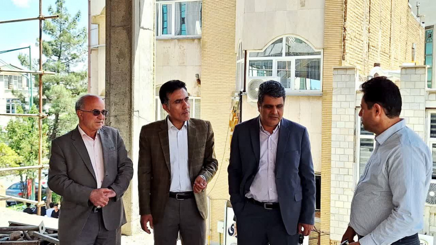 بازدید معاون توسعه دانشگاه علوم پزشکی اراک از مرکز خدمات جامع سلامت اخوان