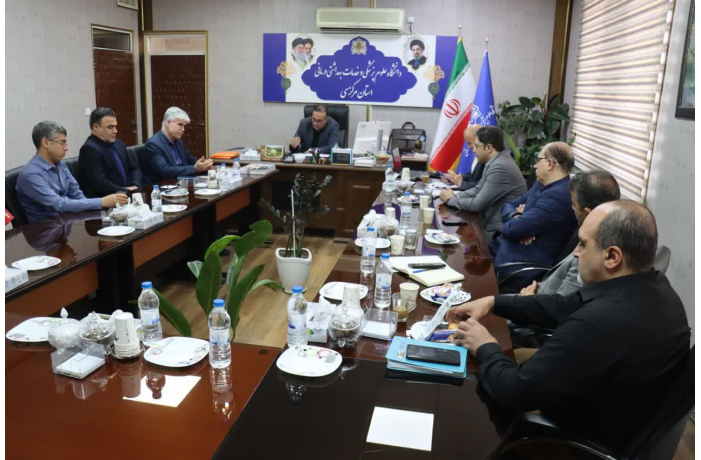دیدار مدیر شرکت ملی پخش فرآورده‌های نفتی منطقه مرکزی با رئیس دانشگاه علوم پزشکی اراک
