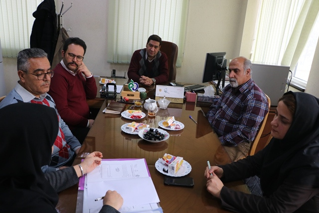 جلسه کمیسیون فنی_تخصصی صدور پروانه های بهداشتی و واحد های تولیدی غذایی و بهداشتی/ انتصاب دکتر وحید بعنوان عضو این کمیسیون