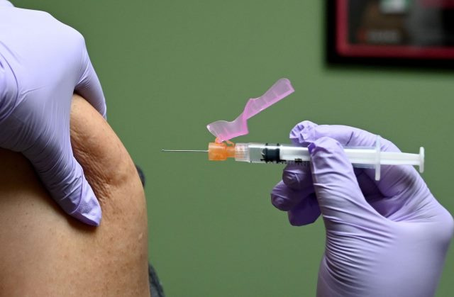 چه زمان دریافت واکسن آنفلوآنزا مناسب است؟