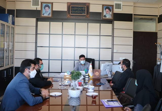 نشست معاونین پژوهشی و پشتیبانی جهاد دانشگاهی استان مرکزی با معاون غذا و دارو