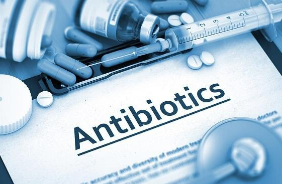 مصرف آنتی بیوتیک‌ هیچ تأثیری بر سرماخوردگی و آنفلوآنزا ندارد