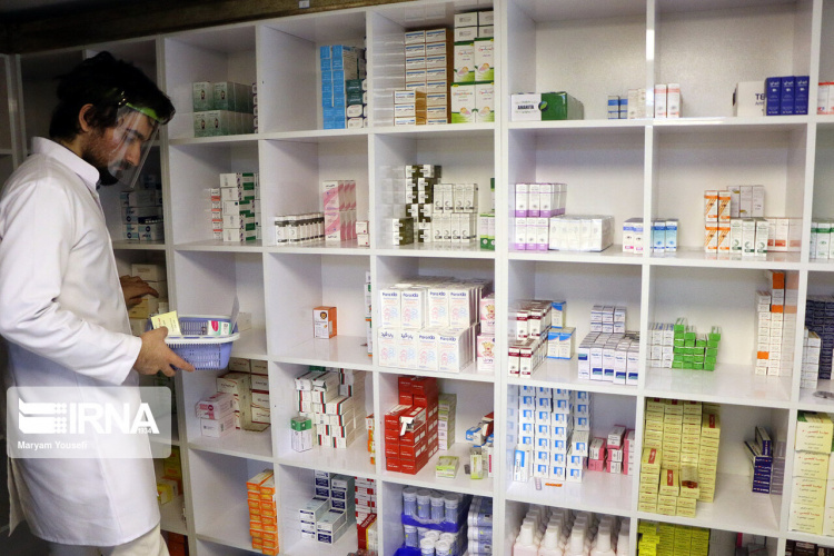 قیمت داروهای تک نسخه‌ای ۴۰ درصد کاهش یافت/انجام ذخیره دارویی برای ۶ ماه آینده
