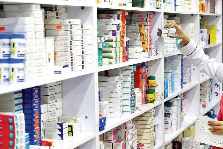 داروخانه‌ها طبق روال عادی به ارائه خدمات ادامه می‌دهند