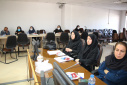 جلسه آموزشی بوکلت مادران( پزشکان، کارشناسان، ماماها)، سالن جلسات مرکز بهداشت استان مرکزی، ۱۱ خرداد ماه
