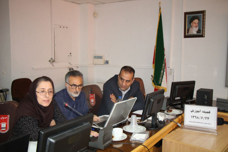 کمیته آموزش، سالن جلسات مرکز بهداشت استان مرکزی، ۲۴ شهریور ماه