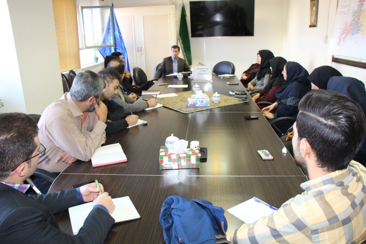 نشست تخصصی سلامت محیط و کار ، مرکز بهداشت استان مرکزی ، ۱۸ آبان ماه