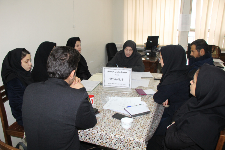 سومین گردهمایی کارشناسان تغذیه ، سالن جلسات مرکز بهداشت استان مرکزی ، ۲۰ آذر ماه