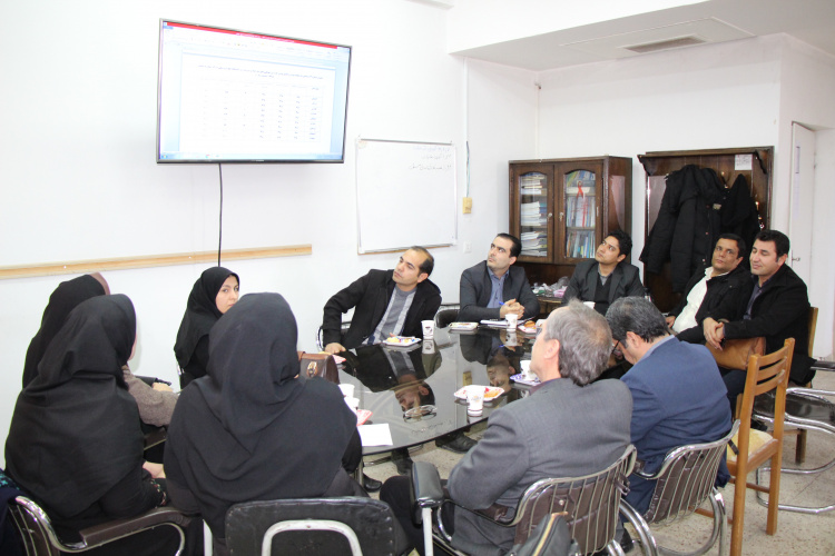 جلسه کارشناس مسوولان گروه بیماری های واگیر ، مرکز بهداشت استان مرکزی ، ۲۱ دی ماه