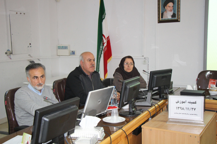کمیته آموزش، سالن جلسات مرکز بهداشت استان مرکزی ، ۲۵ بهمن ماه