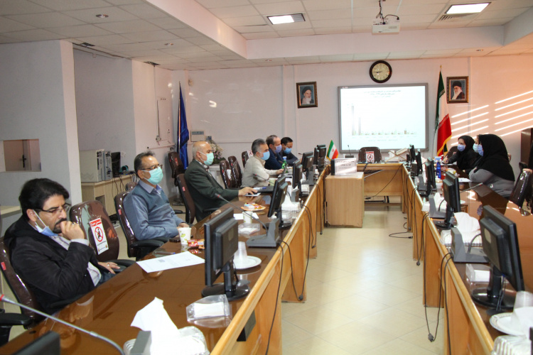 جلسه ارائه شاخص گروه ها ، سالن جلسات مرکز بهداشت استان مرکزی، ۱۴ دی ماه