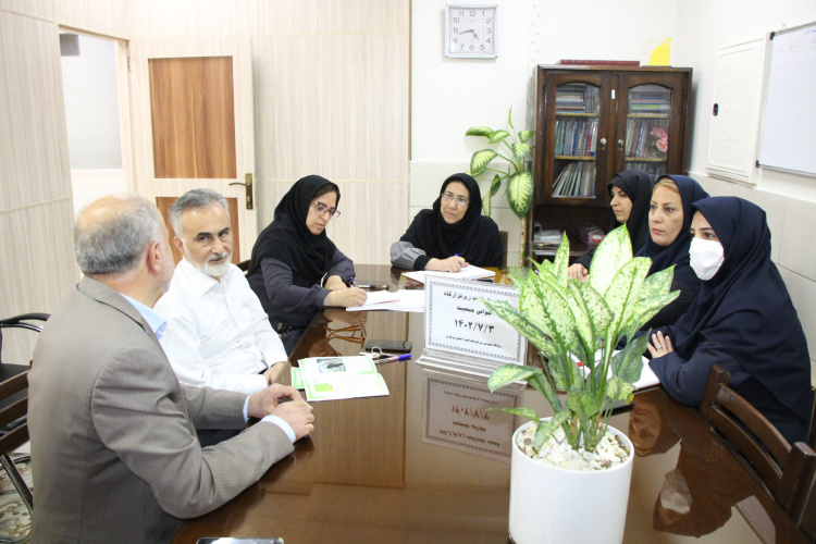 هفتمین کمیته بهداشت ذیل قرارگاه جوانی جمعیت، سالن جلسات مرکز بهداشت استان مرکزی، ۳ مهر ماه