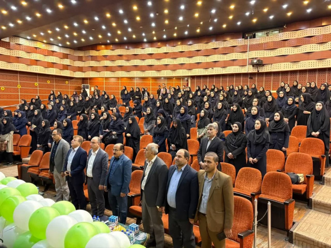 گزارش تصویری آئین گرامیداشت مقام مراقبین سلامت با حضور دکتر نادرقلی ابراهیمی نماینده مردم اراک، کمیجان و خنداب در مجلس شورای اسلامی، دکتر جواد نظری رئیس دانشگاه علوم پزشکی اراک ، معاون بهداشت و  سایر مسئولین