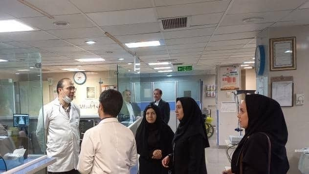 بازدید سرپرست معاونت درمان دانشگاه علوم پزشکی از بخش های مختلف بیمارستان امیرالمومنین(ع) دکتر رنجبران