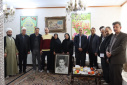 دیدار مسئولان دانشگاه علوم پزشکی اراک و بنیاد شهید با خانواده شهید خلیل‌الله غلامی به مناسبت دهه فجر