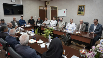 تأکید رئیس دانشگاه علوم پزشکی اراک بر تقویت همکاری با مجمع خیرین اورژانس ۱۱۵ استان مرکزی