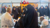 حضور خادمان سلامت دانشگاه علوم پزشکی اراک در جوار بارگاه رضوی؛ خدمت‌رسانی به زائران در مسیر بدرقه آقای شهید ایران