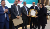 تقدیر از پرستاران و ماماهای نمونه در دانشگاه علوم پزشکی اراک