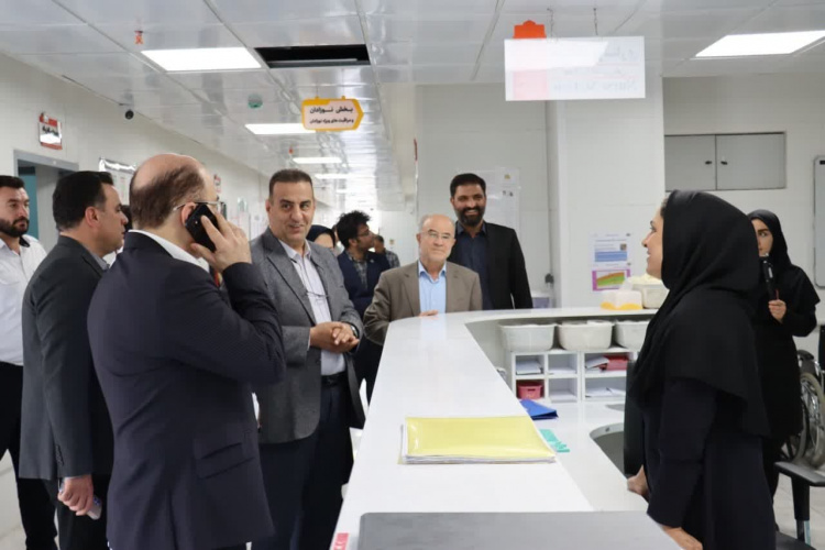 بازدید رییس دانشگاه علوم پزشکی اراک از بیمارستان سینا رضایی آشتیانی