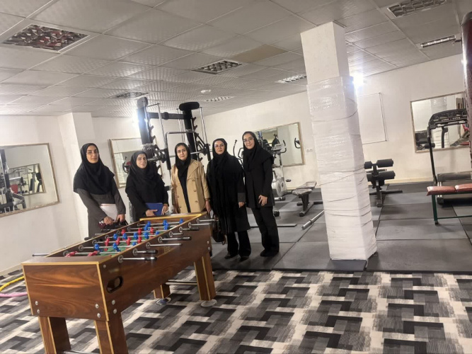 بازدید مسئولان دانشگاه علوم پزشکی اراک از خوابگاه دخترانه حضرت معصومه(س)