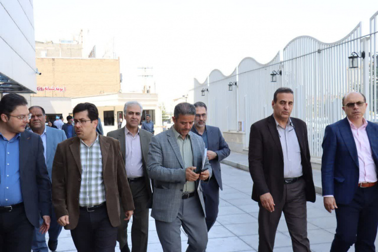 بازدید رئیس دانشگاه علوم پزشکی اراک از مرکز آموزشی درمانی حضرت ولیعصر(عج)