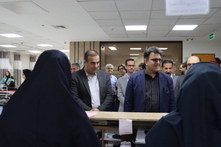 بازدید مسئولین استانی و دانشگاهی از مراکز آموزشی درمانی اراک