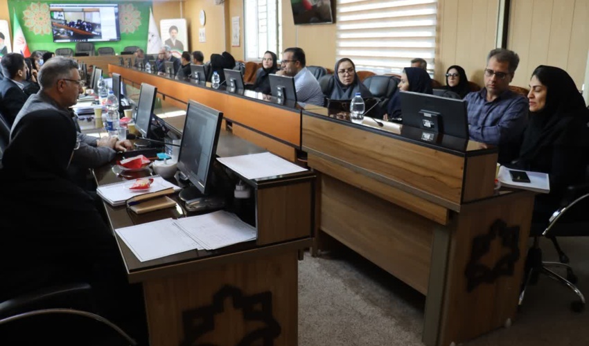 برگزاری جلسه توجیهی و آموزشی اعتباربخشی بیمارستان‌های دانشگاه علوم پزشکی اراک