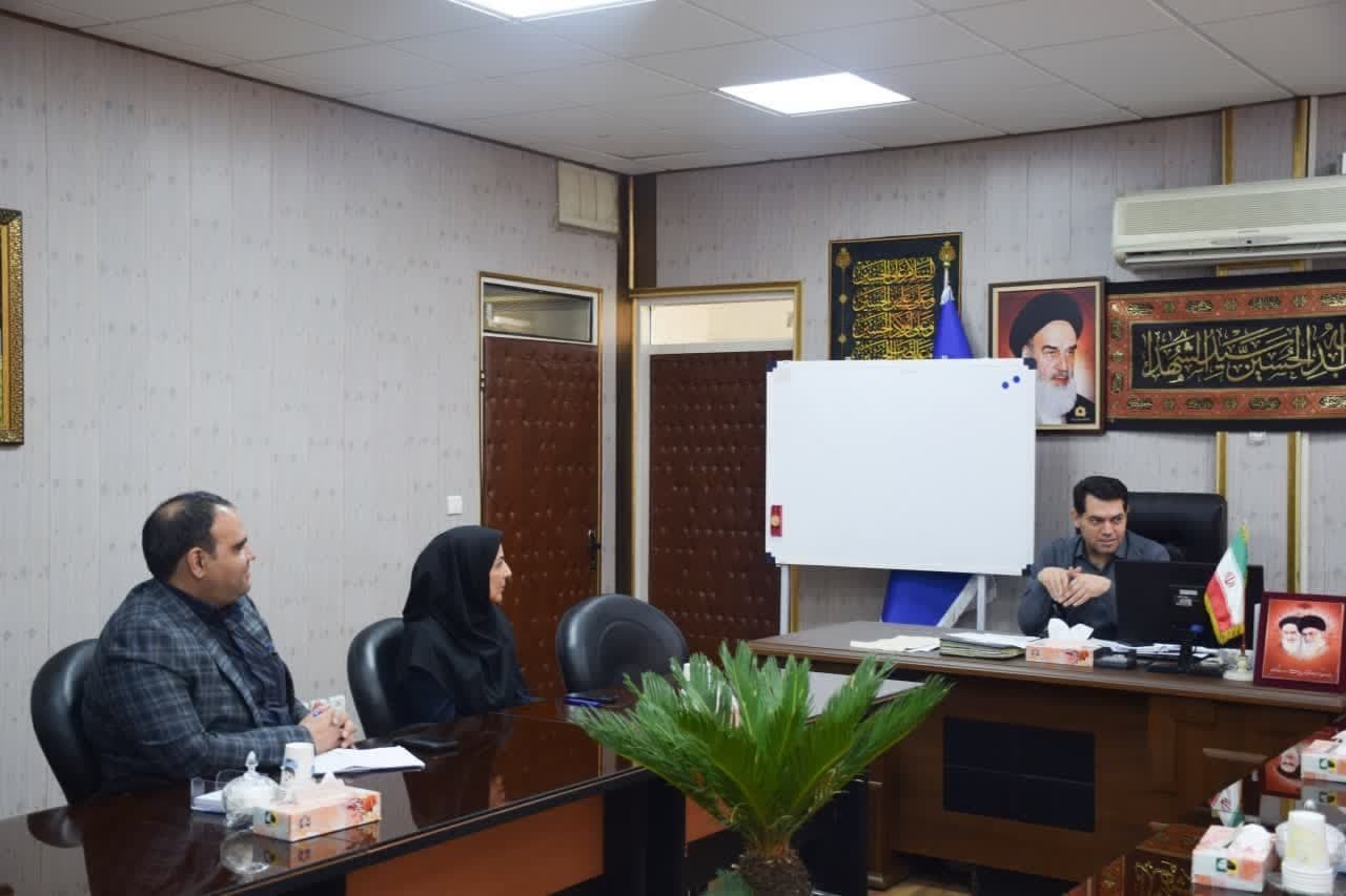 برنامه ریزی برای جذب و توزیع عادلانه پزشکان جدید در مراکز درمانی