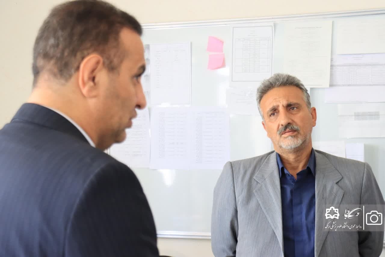 بازدید سرپرست دانشگاه علوم پزشکی اراک از آموزشگاه بهورزی شازند