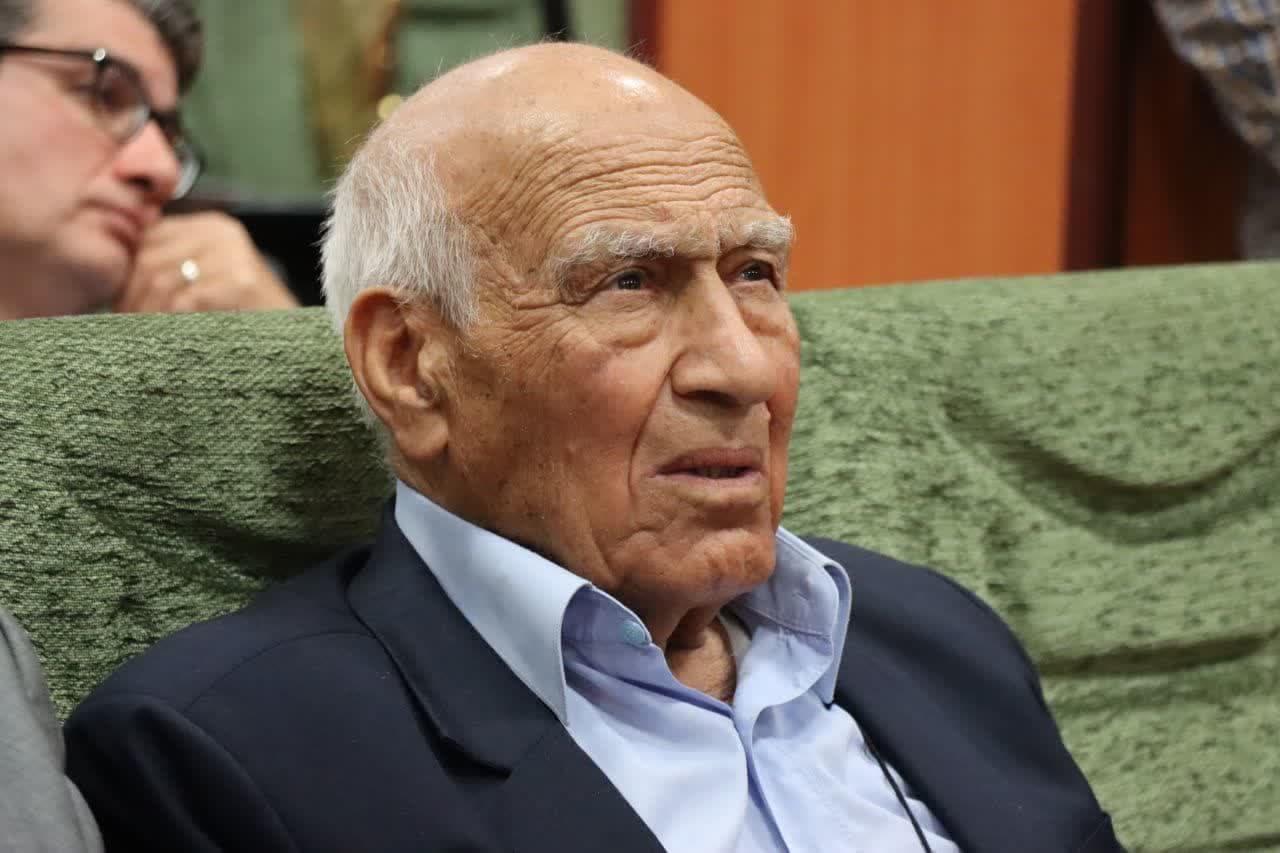 آئین تجلیل از استاد عالیقدر "پروفسور اردشیر قوام زاده" +فیلم