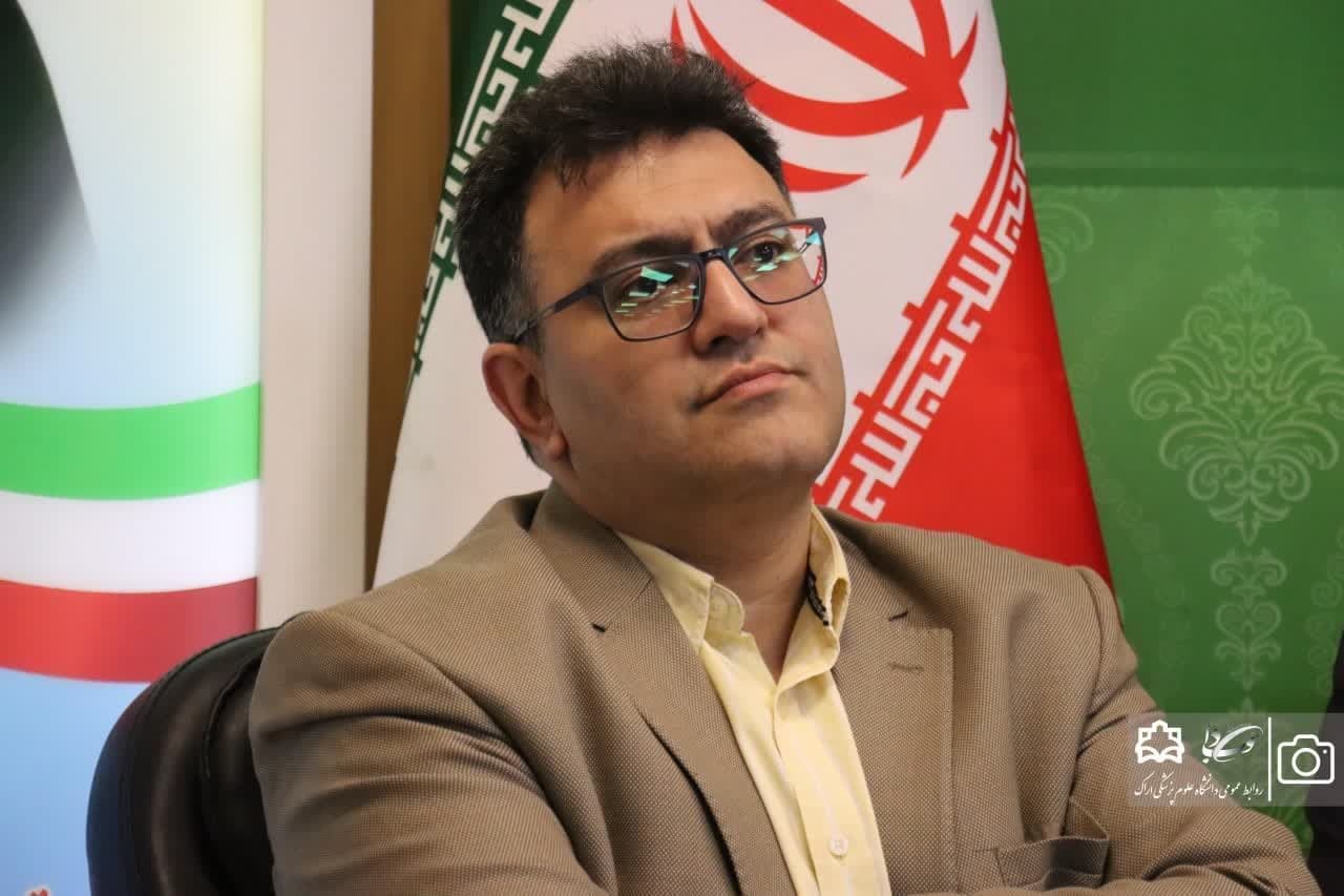 نماینده اراک، کمیجان و خنداب: وزارت بهداشت برای پرداخت بدهی‌های بیمارستان حضرت ولیعصر (عج) و اجرای فاز دوم اقدام کند