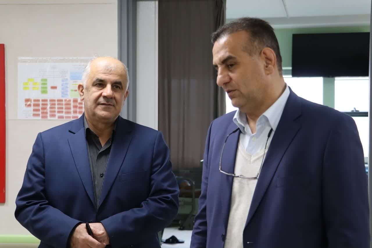 رئیس دانشگاه علوم پزشکی اراک از بیمارستان حضرت ولیعصر (عج) بازدید کرد