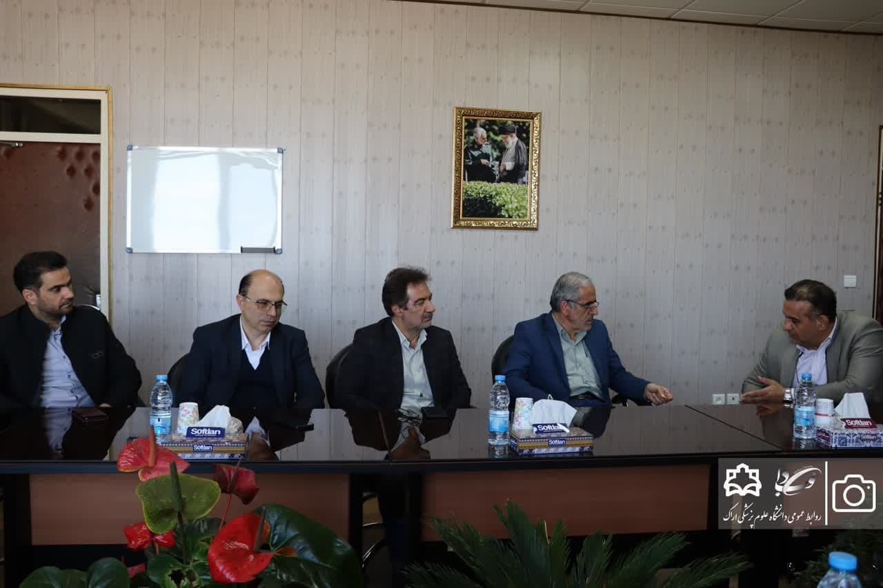 دیدار رئیس بیمارستان خصوصی قدس با رئیس دانشگاه علوم پزشکی اراک