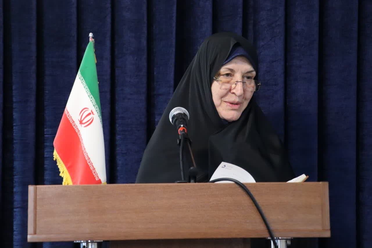 تجلیل از مقام استاد؛ گامی در مسیر ارتقای فضایل معلمی