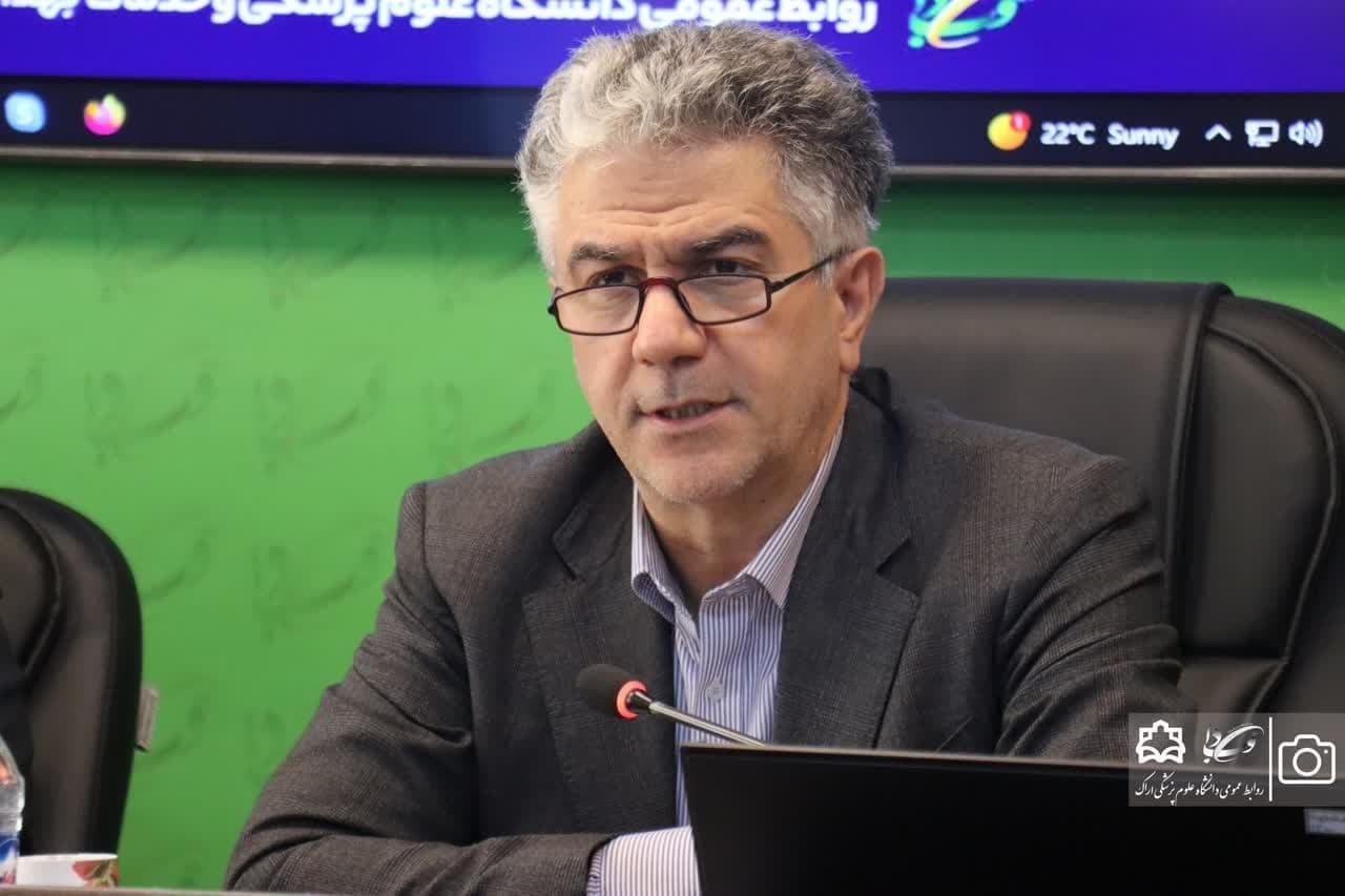هشدار معاون وزیر بهداشت: کمبود پزشک متخصص و فرسودگی ۳۰ درصد تخت‌های بیمارستانی کشور