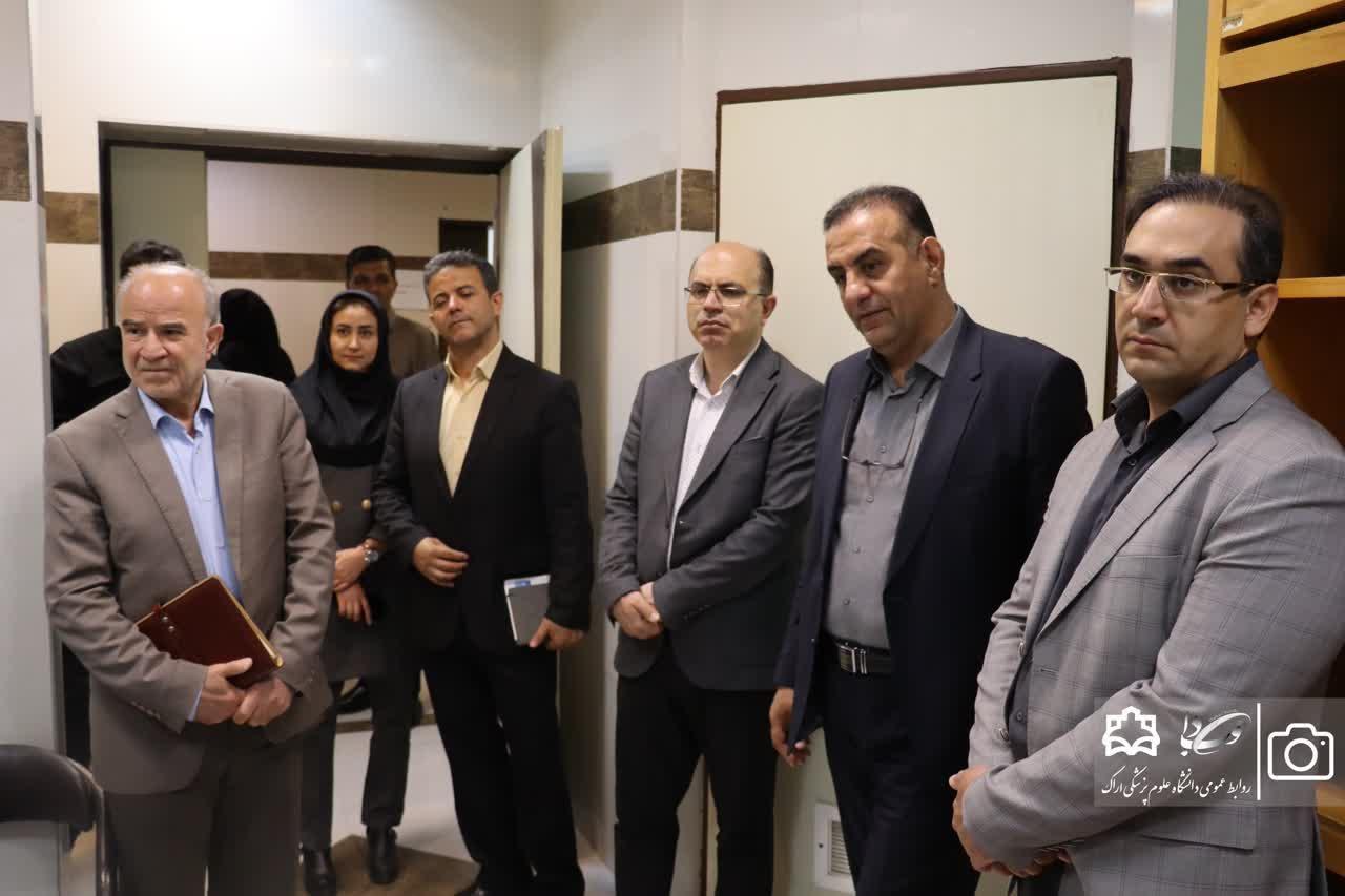 از ارزیابی شرکت‌های نوپا تا بررسی خدمات سلامت؛ بازدید دکتر نظری از مراکز تابعه دانشگاه