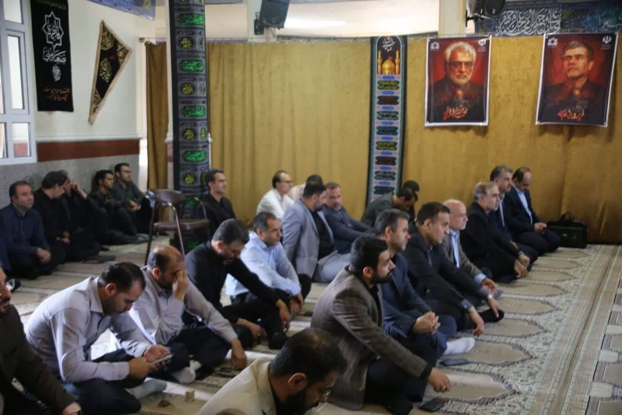 مراسم گرامیداشت اربعین شهدای اقتدار با حضور رئیس دانشگاه علوم پزشکی اراک برگزار شد