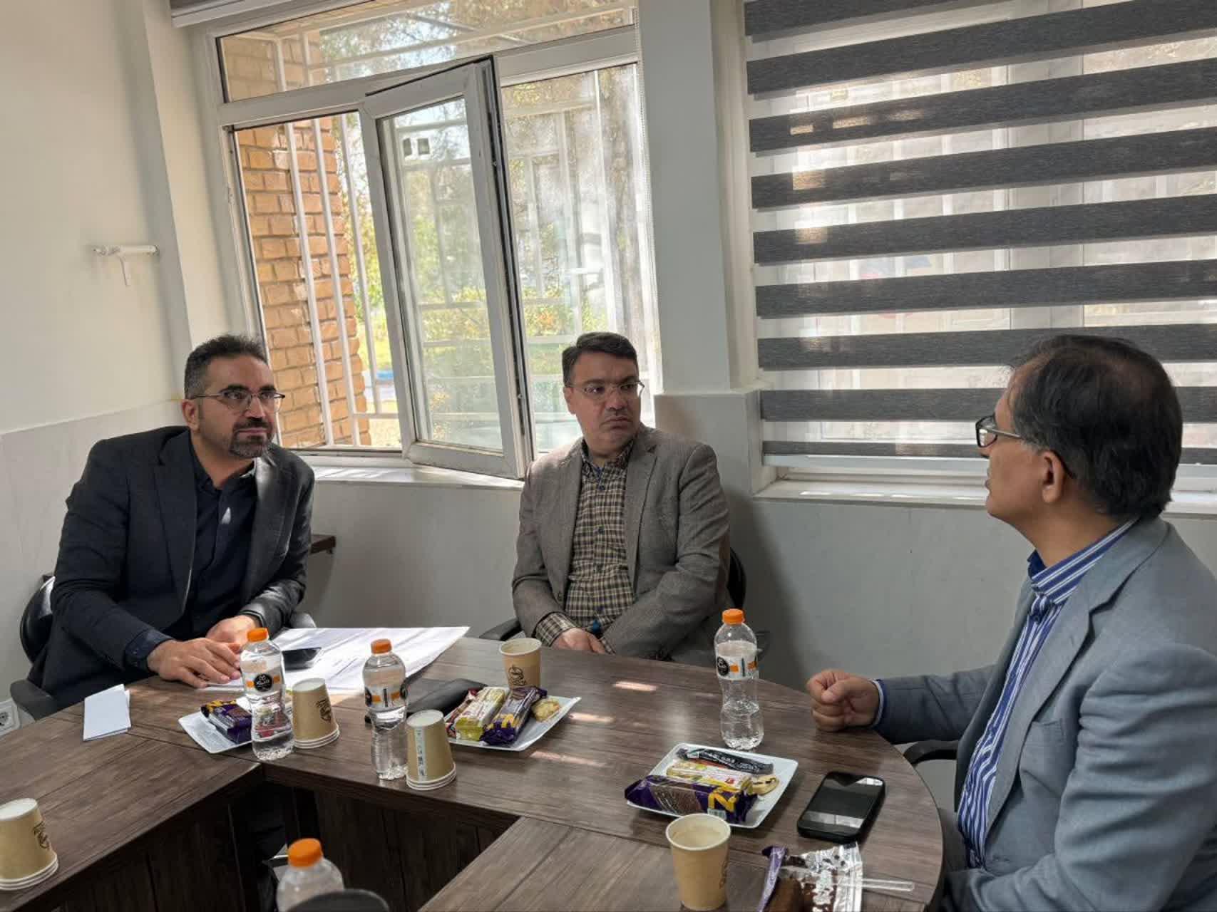 بازدید دبیر شورای تخصصی دندانپزشکی کشور از دانشکده دندانپزشکی اراک