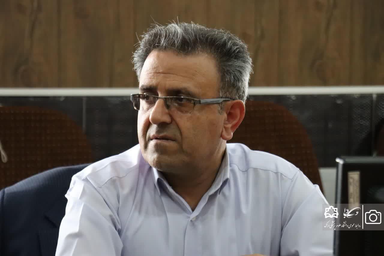 پرداخت مجموعه‌ای از مطالبات کارکنان دانشگاه علوم پزشکی اراک همراه با حقوق آبان‌ماه