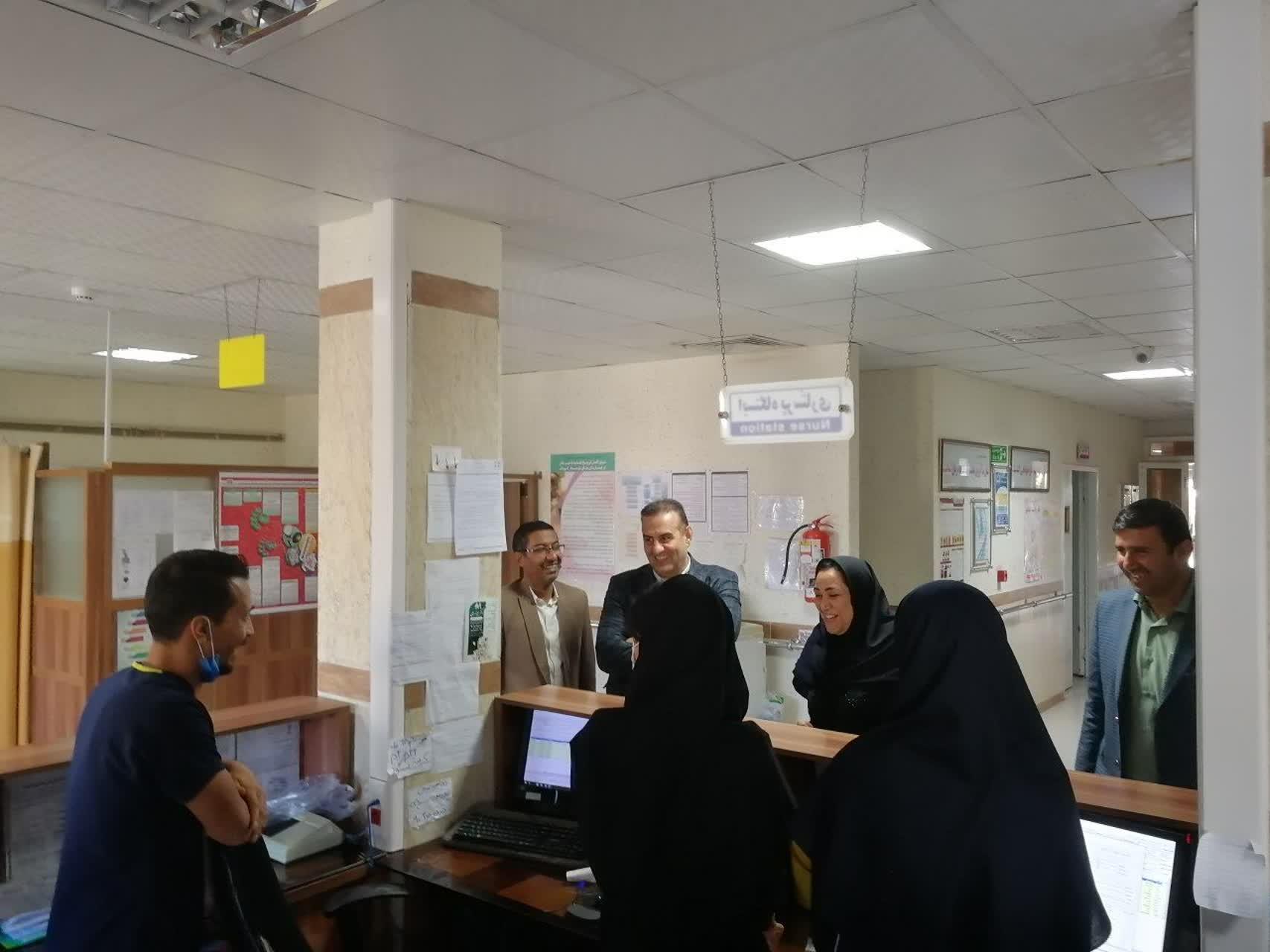 بازدید رئیس دانشگاه علوم پزشکی اراک از بیمارستان فرهنگ خسروانی فراهان