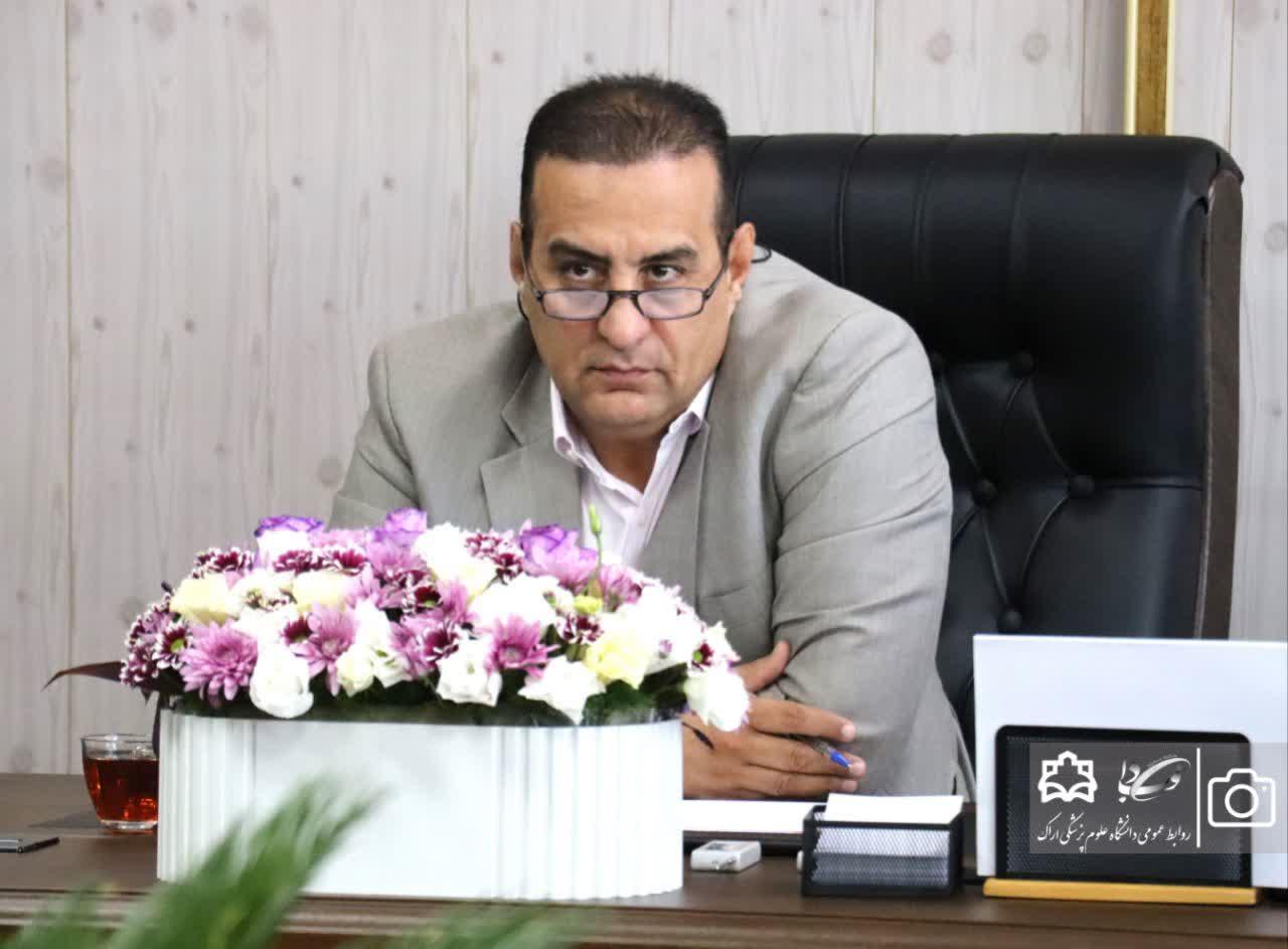 رایزنی‌های فشرده رئیس دانشگاه علوم پزشکی اراک در تهران برای پیگیری اعتبارات و پروژه‌های عمرانی