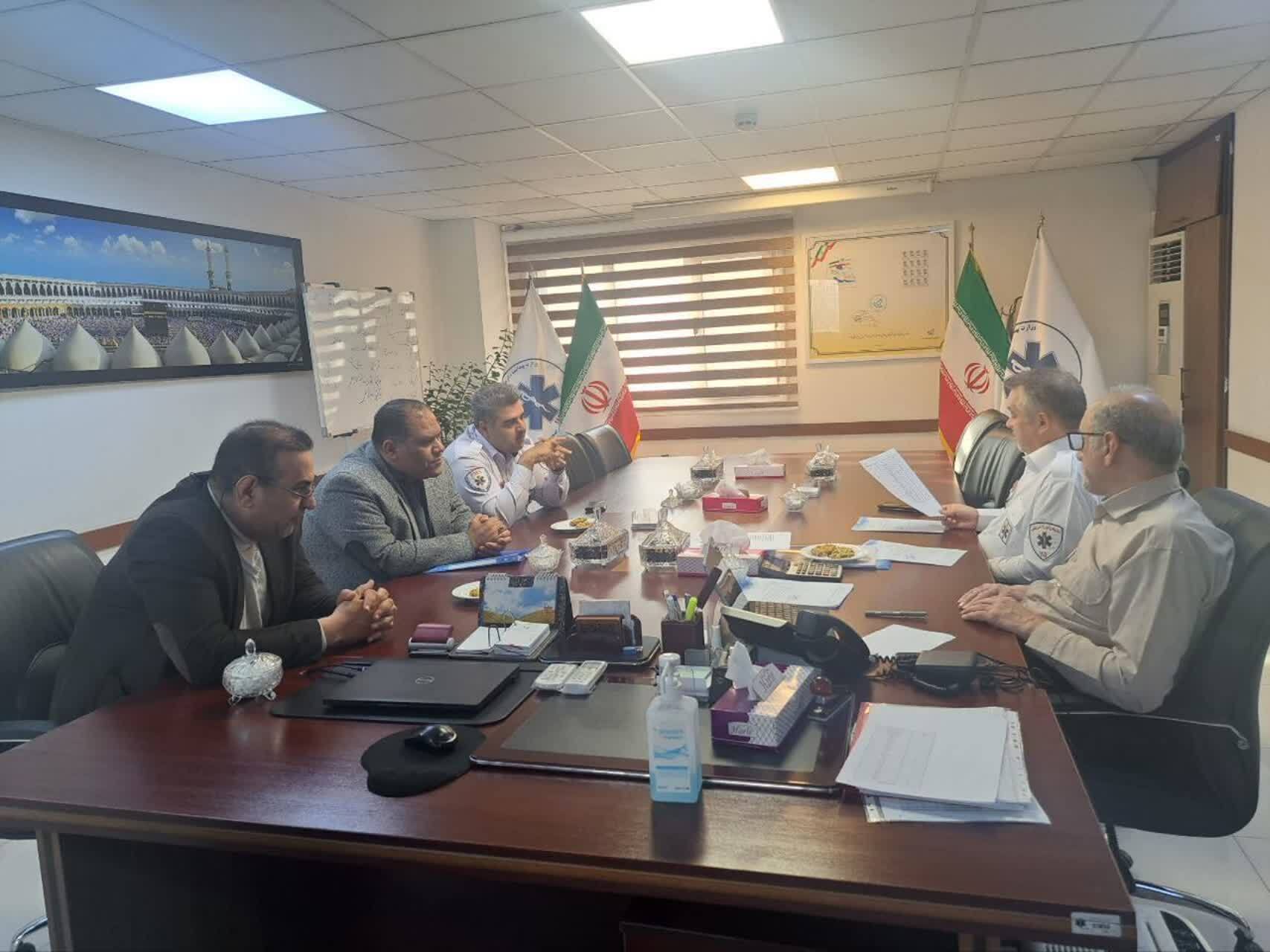 دیدار رئیس دانشگاه علوم پزشکی اراک با رئیس سازمان اورژانس کشور