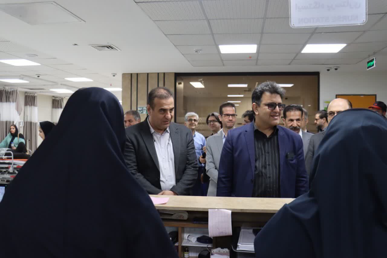 بازدید مسئولین استانی و دانشگاهی از مراکز آموزشی درمانی اراک