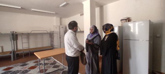 زيارة مدير الشؤون الدولية في الجامعة إلى مسكني معصومة والريحانة