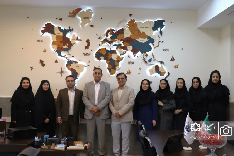 The visit of the head of Arak University of Medical Sciences to the international unit of the university